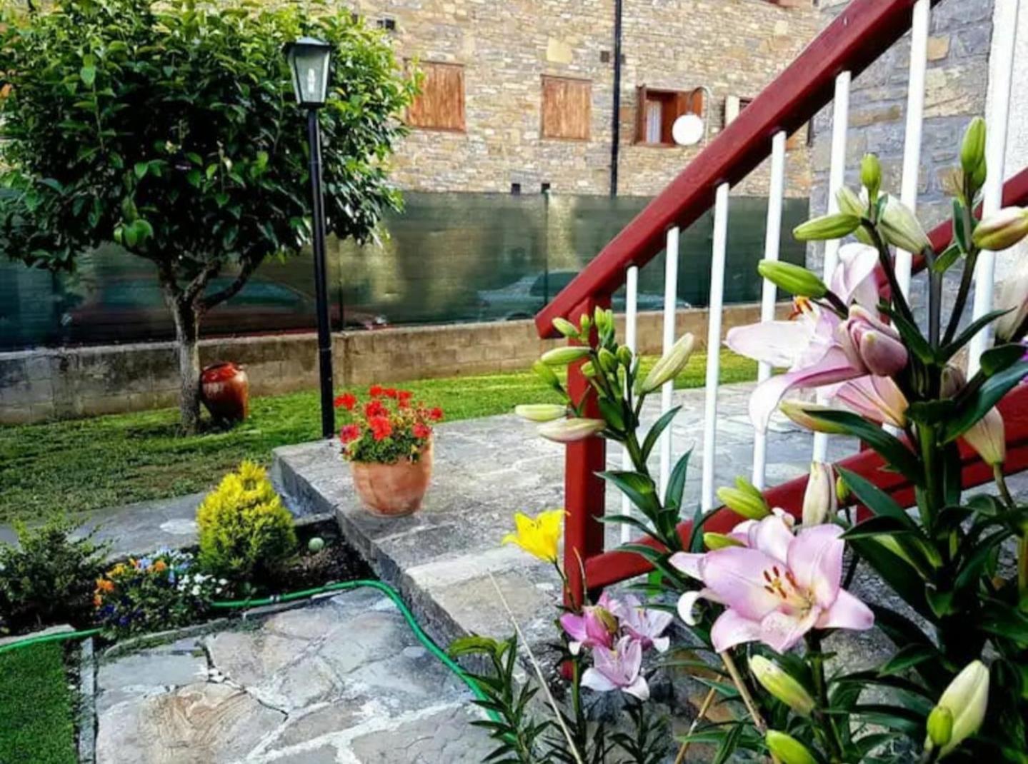 L'Arome De Ainsa Apartment Exterior photo
